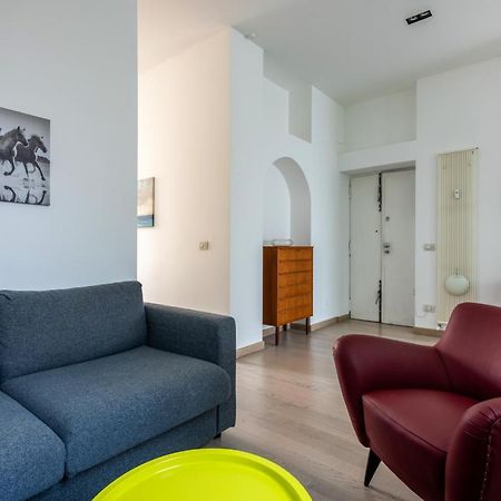 Loft Moderno In Dateo Милано Екстериор снимка